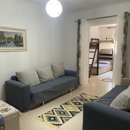 Gjirokastër Guest House Taverna Laberia 3 מראה חיצוני תמונה