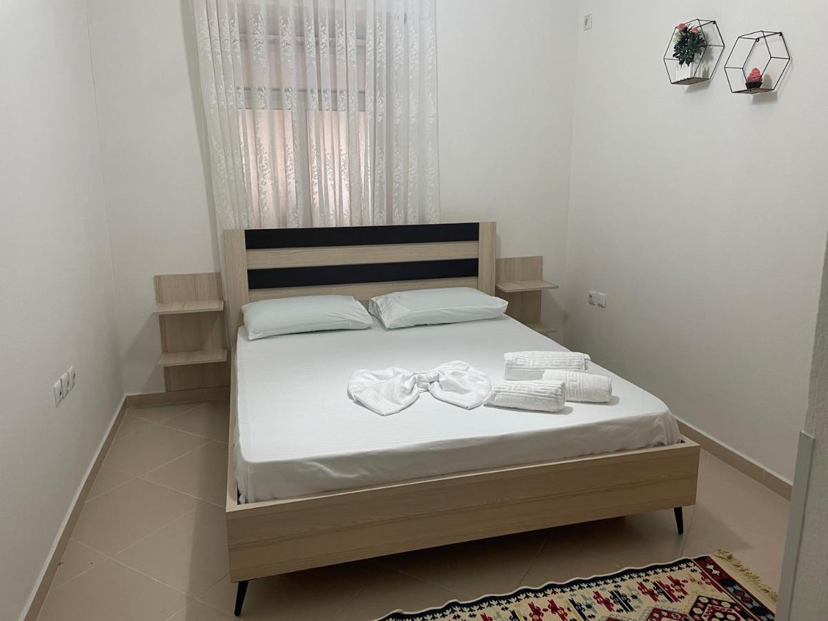 Gjirokastër Guest House Taverna Laberia 3 מראה חיצוני תמונה