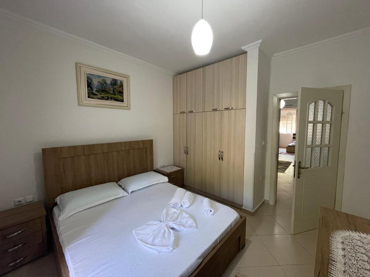 Gjirokastër Guest House Taverna Laberia 3 מראה חיצוני תמונה